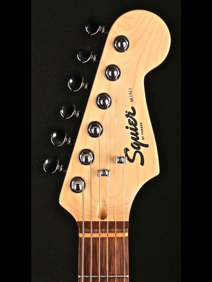 Squier Mini Stratocaster in Shell Pink