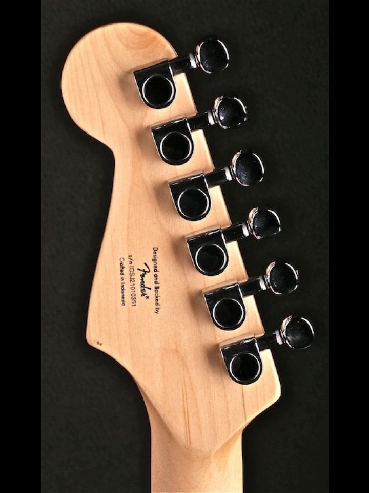 Squier Mini Stratocaster in Shell Pink