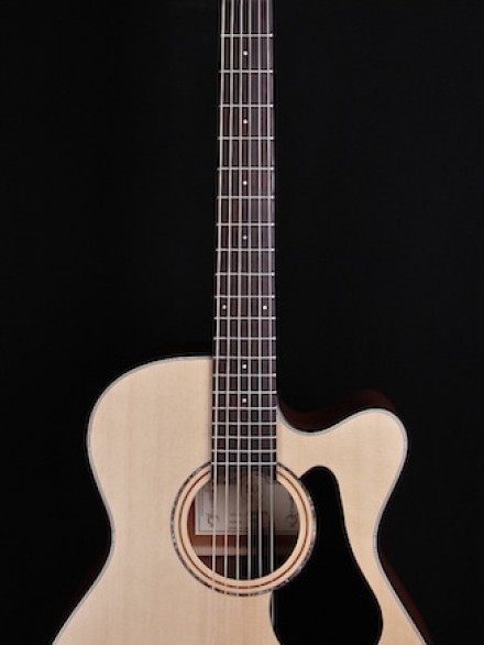 Artist Series Grand Concert Cutaway with Preamp